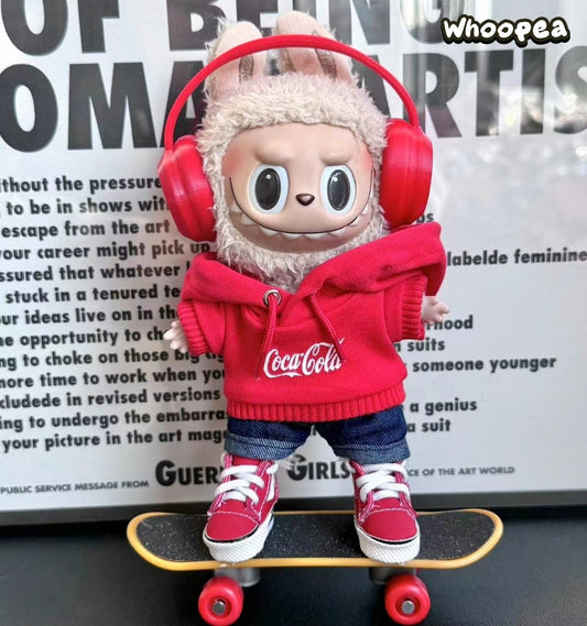 Labubu COCA COLA apģērbs