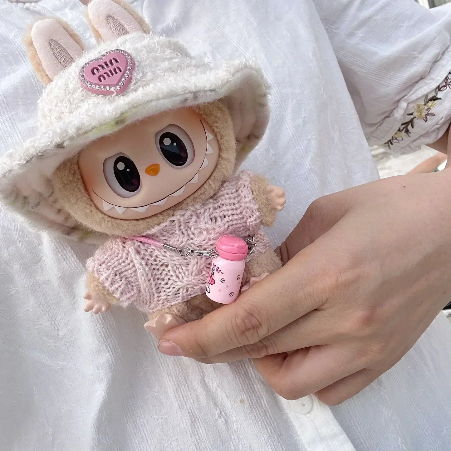 Labubu omulīgais apģērbs